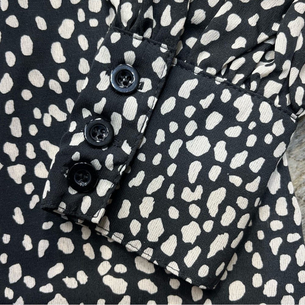A Dip of Darling Animal Print High Neck Blouse - Picture 11 of 11